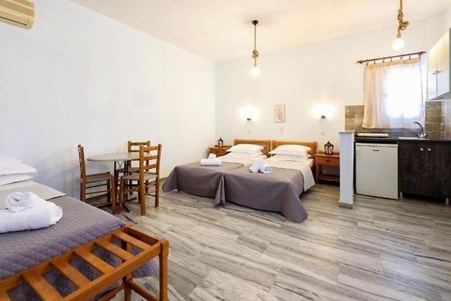 Astoria Paros Appartamento Naoussa Esterno foto